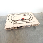 Hacker-Model HCT9812Q - Tisch-Modellbahn Start-Platte, 110 x 80 x 10 cm